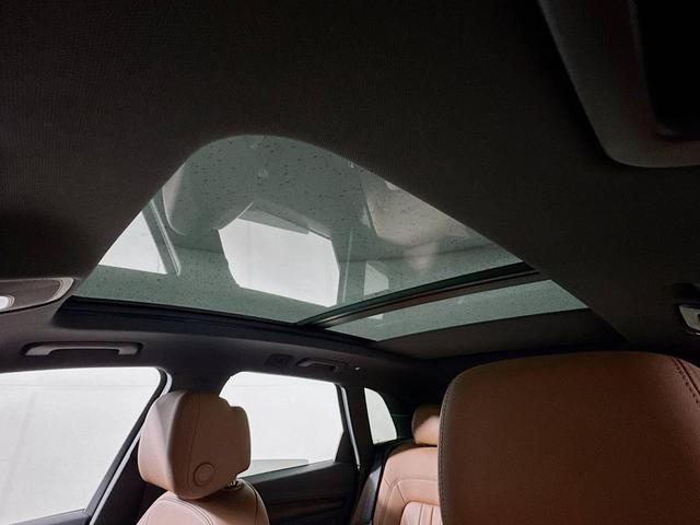 Photo of 2022 Daytona Gray Pearl Audi Q5