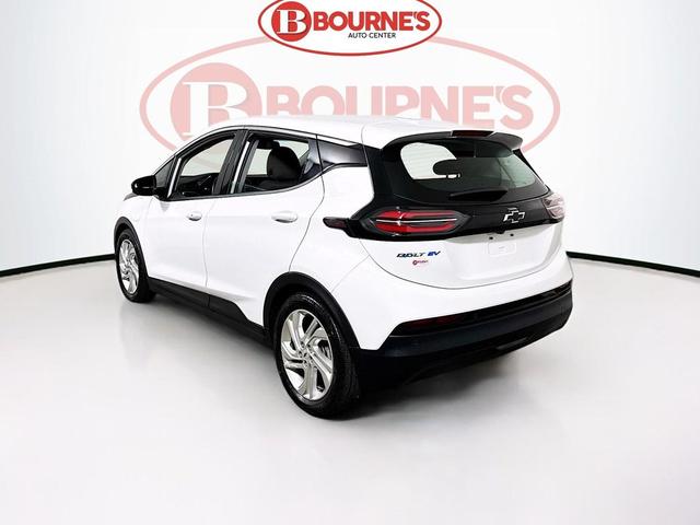 Photo of 2023 Summit White Chevrolet Bolt EV