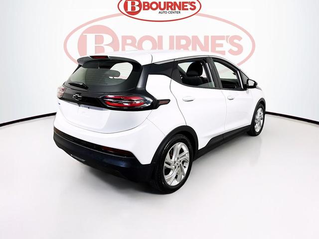 Photo of 2023 Summit White Chevrolet Bolt EV