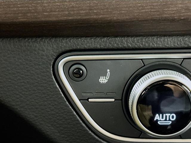 Photo of 2022 Daytona Gray Pearl Effect Audi Q5