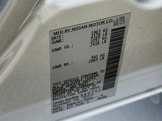 Photo of 2024 Brilliant Silver Metallic Nissan Altima