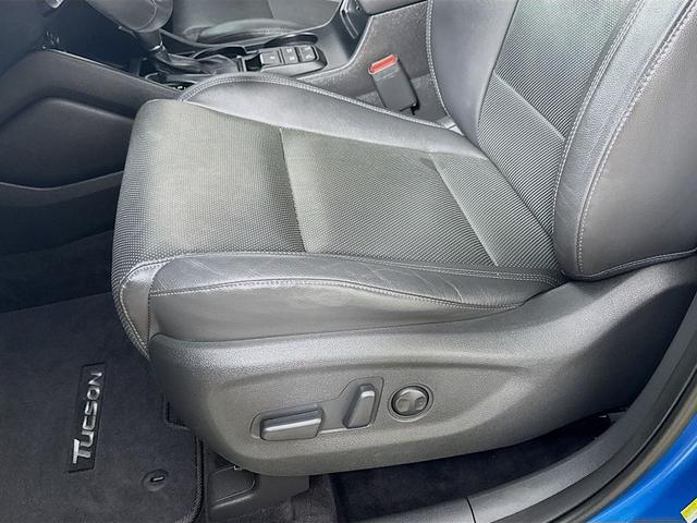 Photo of 2019 Aqua Blue Hyundai TUCSON