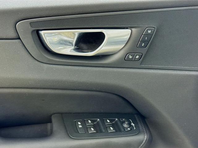 Photo of 2025 Silver Dawn Volvo XC60
