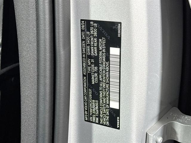 Photo of 2025 Silver Dawn Volvo XC60