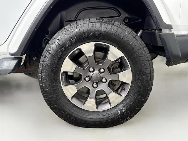 Photo of 2018 Bright White Clearcoat Jeep Wrangler Unlimited