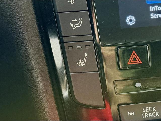 Photo of 2022 Black Obsidian INFINITI QX50