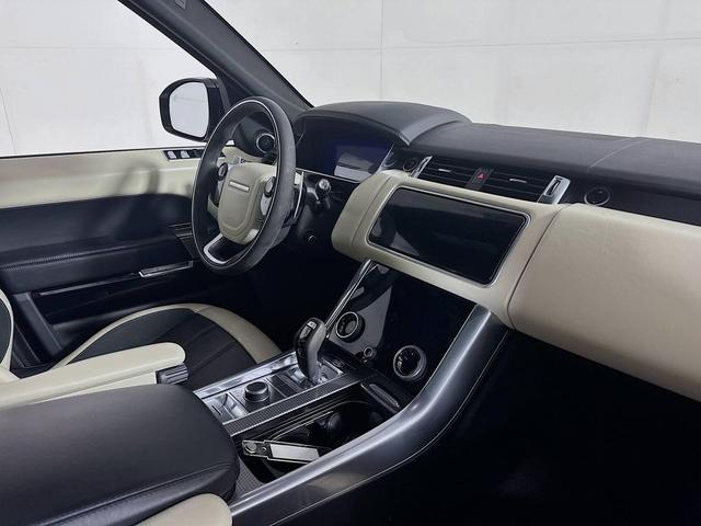 Photo of 2020 Fuji White Land Rover Range Rover Sport