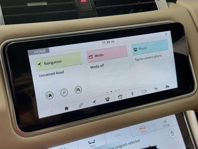 Photo of 2020 Fuji White Land Rover Range Rover Sport