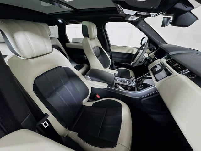 Photo of 2020 Fuji White Land Rover Range Rover Sport
