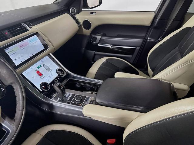 Photo of 2020 Fuji White Land Rover Range Rover Sport