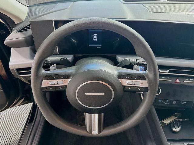 Photo of 2024 Onyx Black Hyundai SONATA