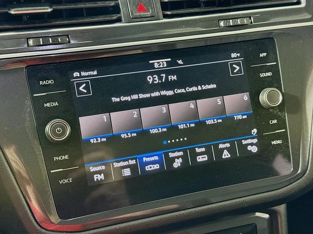 Photo of 2022 Platinum Gray Metallic Volkswagen Tiguan