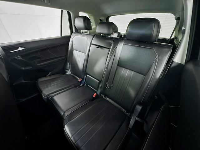 Photo of 2024 Deep Black Pearl Volkswagen Tiguan