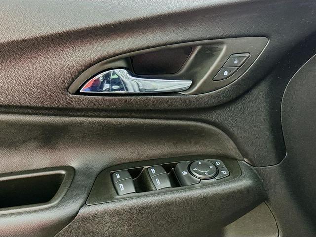 Photo of 2022 Mosaic Black Metallic Chevrolet Equinox