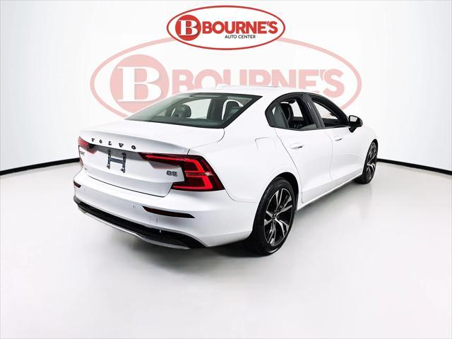 Photo of 2025 Crystal White Volvo S60
