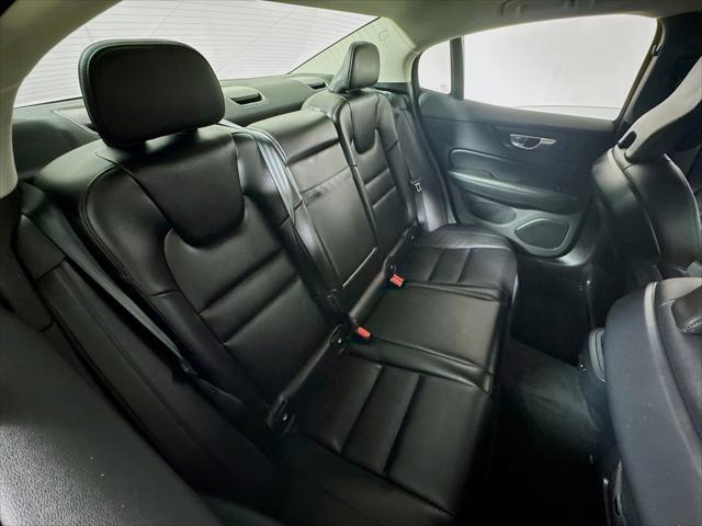 Photo of 2025 Crystal White Volvo S60
