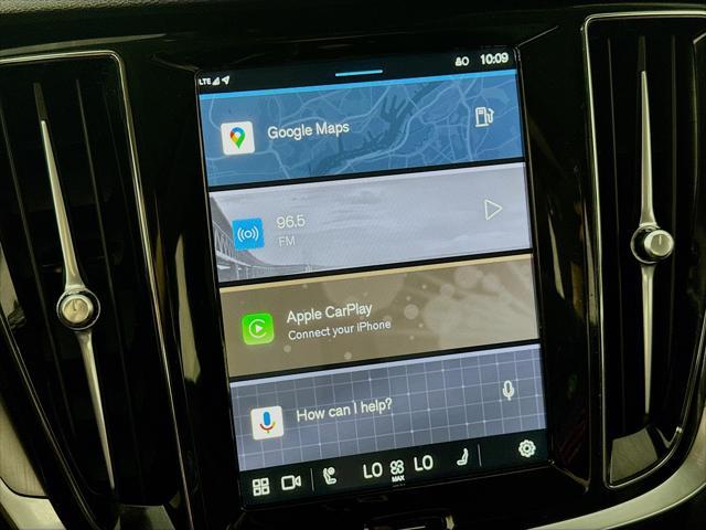 Photo of 2025 Crystal White Volvo S60