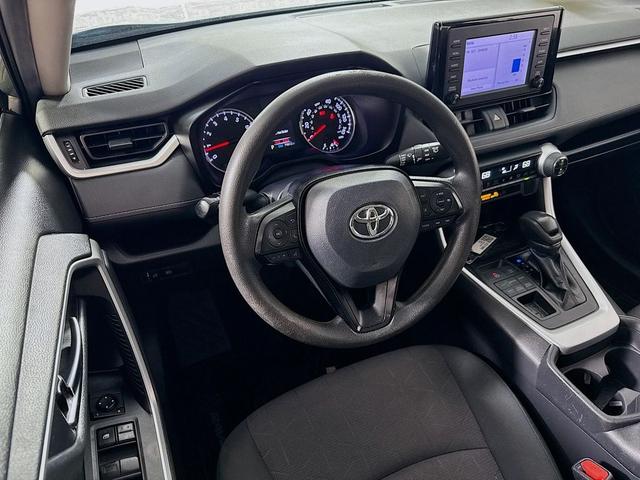 Photo of 2019 Silver Sky Metallic Toyota RAV4