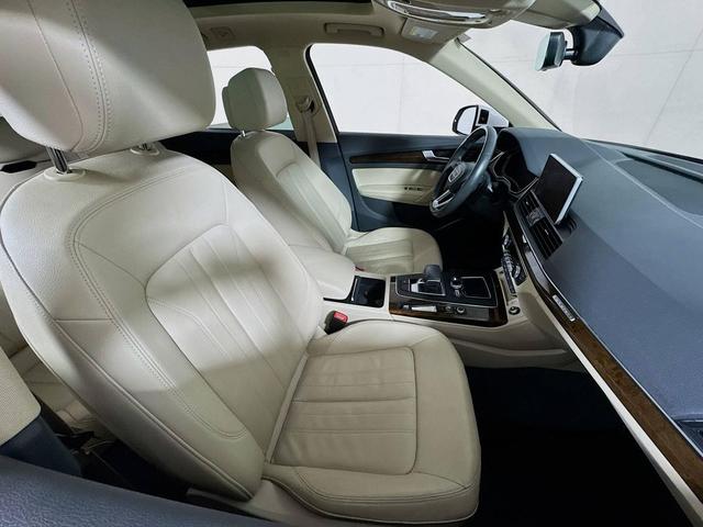 Photo of 2019 Ibis White Audi Q5