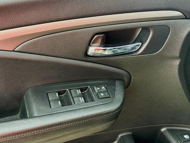 Photo of 2019 Black Forest Pearl Honda Passport