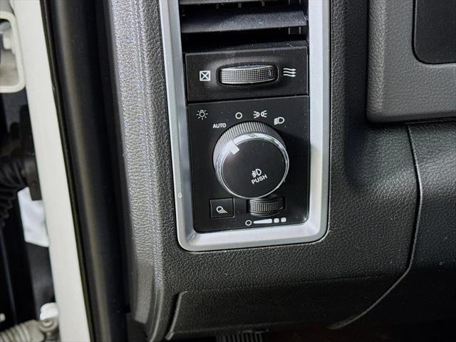 Photo of 2017 Bright White RAM 2500
