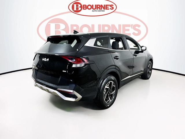 Photo of 2024 Fusion Black Metallic Kia Sportage