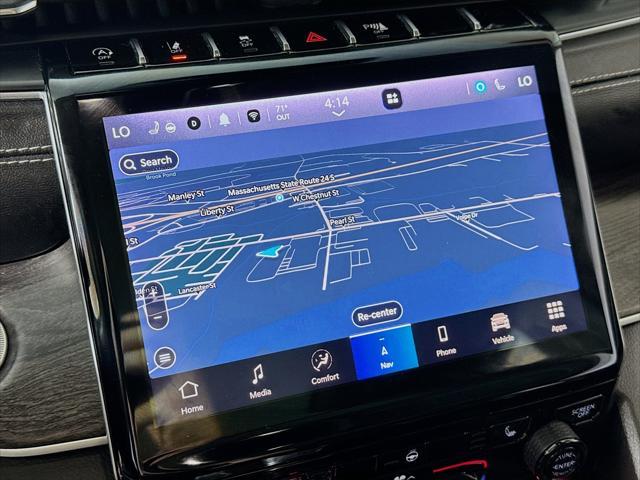 Photo of 2022 Baltic Gray Metallic Jeep Grand Cherokee L