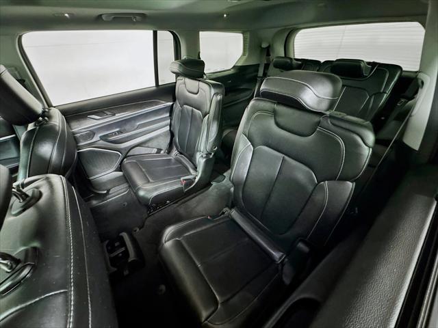 Photo of 2022 Baltic Gray Metallic Jeep Grand Cherokee L