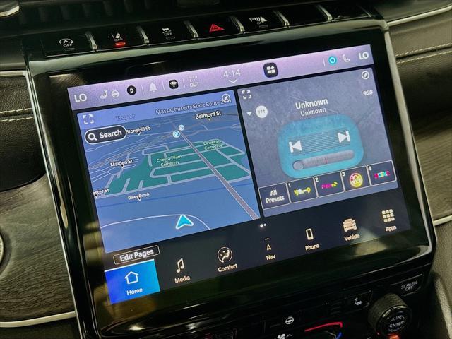 Photo of 2022 Baltic Gray Metallic Jeep Grand Cherokee L
