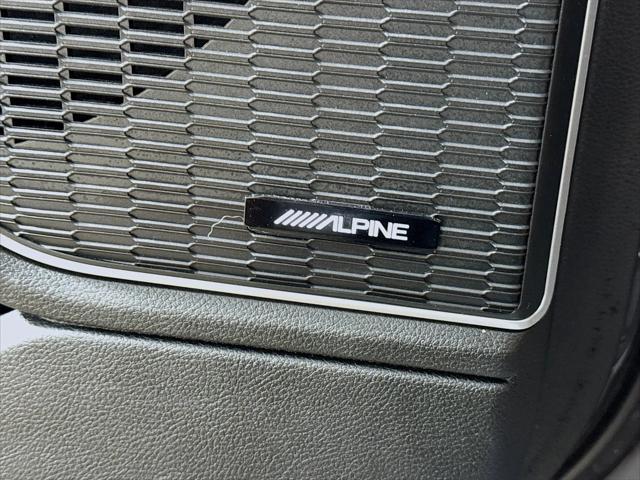 Photo of 2022 Baltic Gray Metallic Jeep Grand Cherokee L