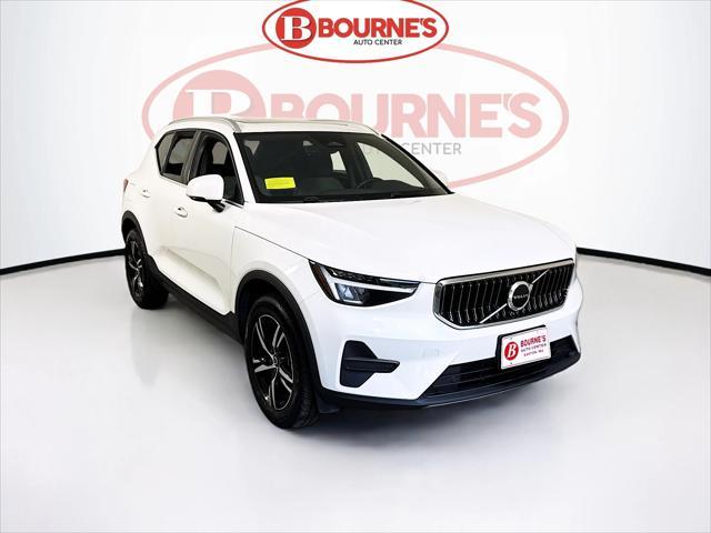 2025 Volvo XC40