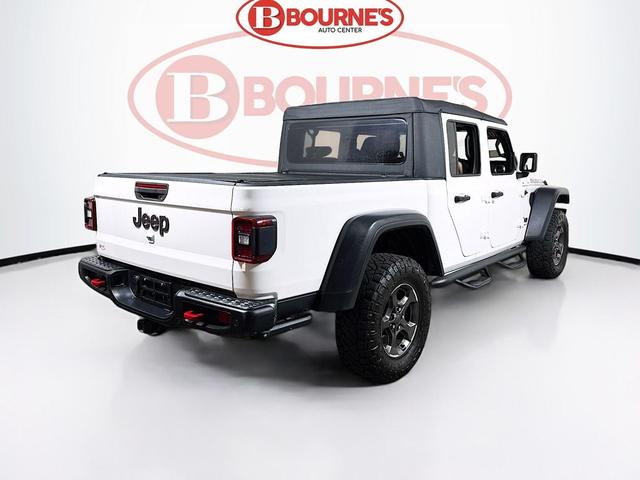 Photo of 2020 Bright White Clearcoat Jeep Gladiator