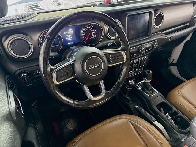 Photo of 2020 Bright White Clearcoat Jeep Gladiator