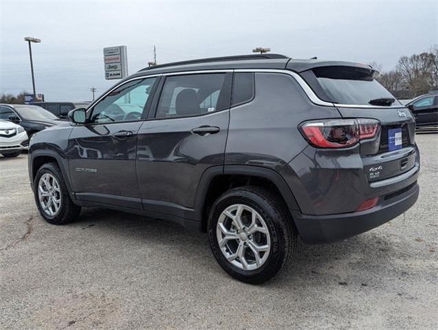 Photo of 2024 Baltic Gray Metallic Clearcoat Jeep Compass