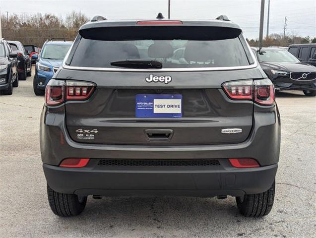 Photo of 2024 Baltic Gray Metallic Clearcoat Jeep Compass
