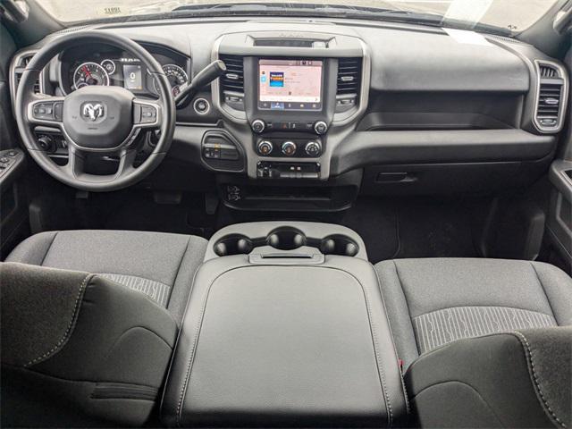 Photo of 2024 Granite Crystal Metallic Clearcoat RAM 2500