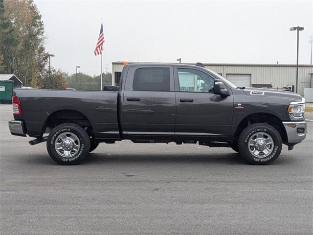 Photo of 2024 Granite Crystal Metallic Clearcoat RAM 2500