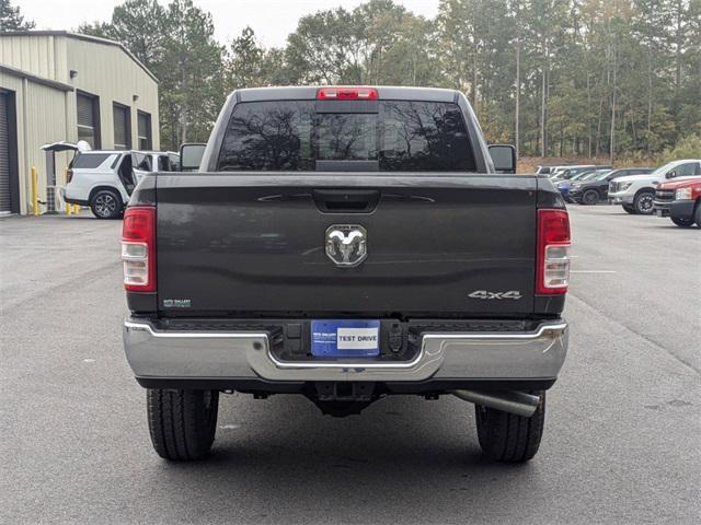Photo of 2024 Granite Crystal Metallic Clearcoat RAM 2500