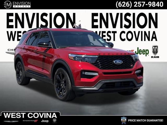 Photo of 2024 Rapid Red Metallic Tinted Clearcoat Ford Explorer