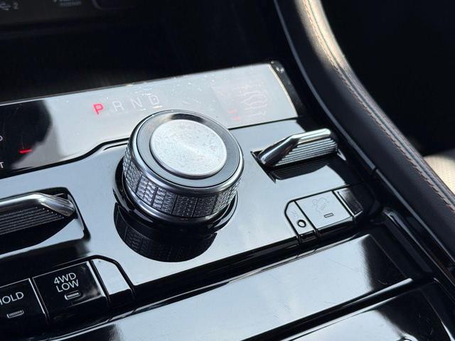 Photo of 2022 Diamond Black Jeep Grand Cherokee
