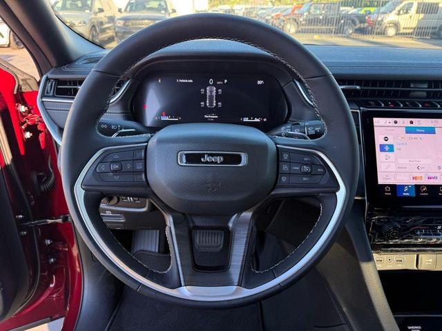Photo of 2025 Velvet Red Pearlcoat Jeep Grand Cherokee
