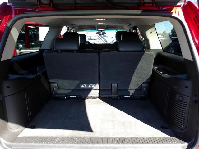 Photo of 2013 Maroon Chevrolet Suburban