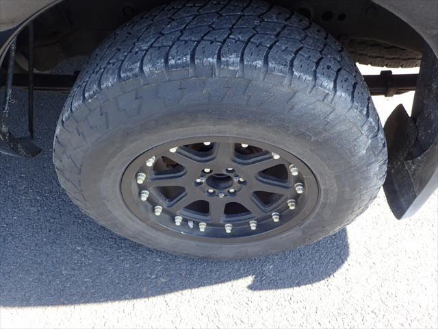 Photo of 2007 Black Nissan Frontier
