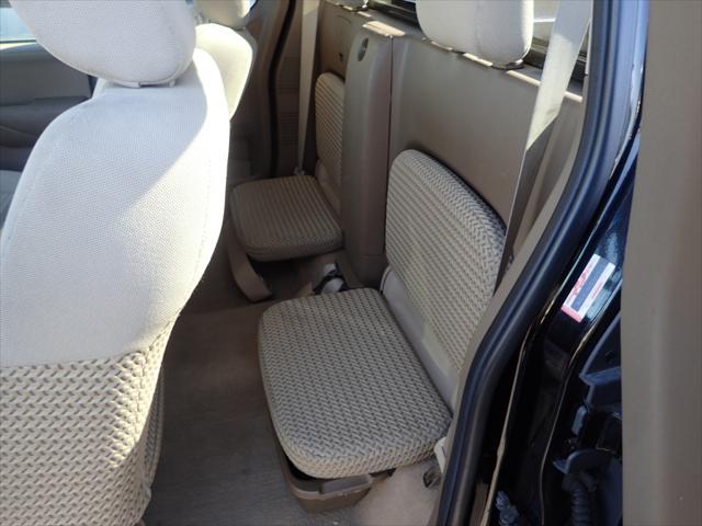 Photo of 2007 Black Nissan Frontier
