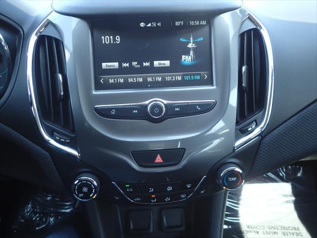 Photo of 2018 Red Chevrolet Cruze