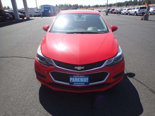 Photo of 2018 Red Chevrolet Cruze