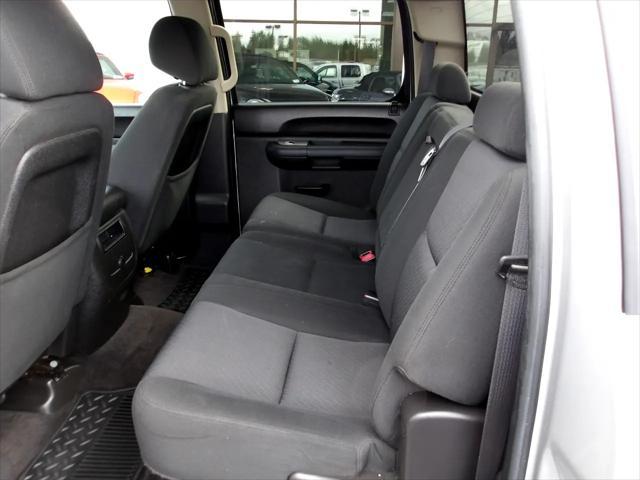 Photo of 2011 Silver GMC Sierra 1500