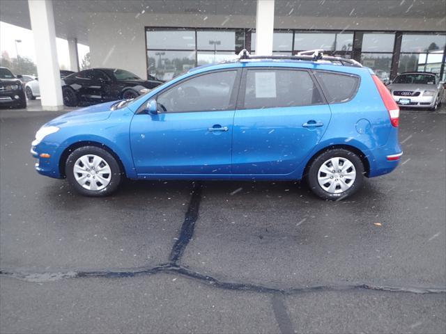 Photo of 2010 Blue Hyundai Elantra Touring