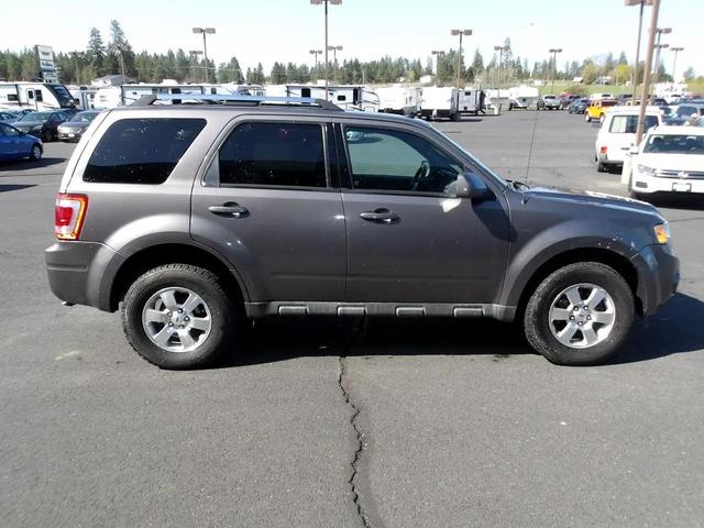 Photo of 2011 Gray Ford Escape