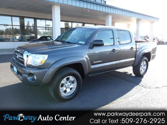 Photo of 2009 Gray Toyota Tacoma